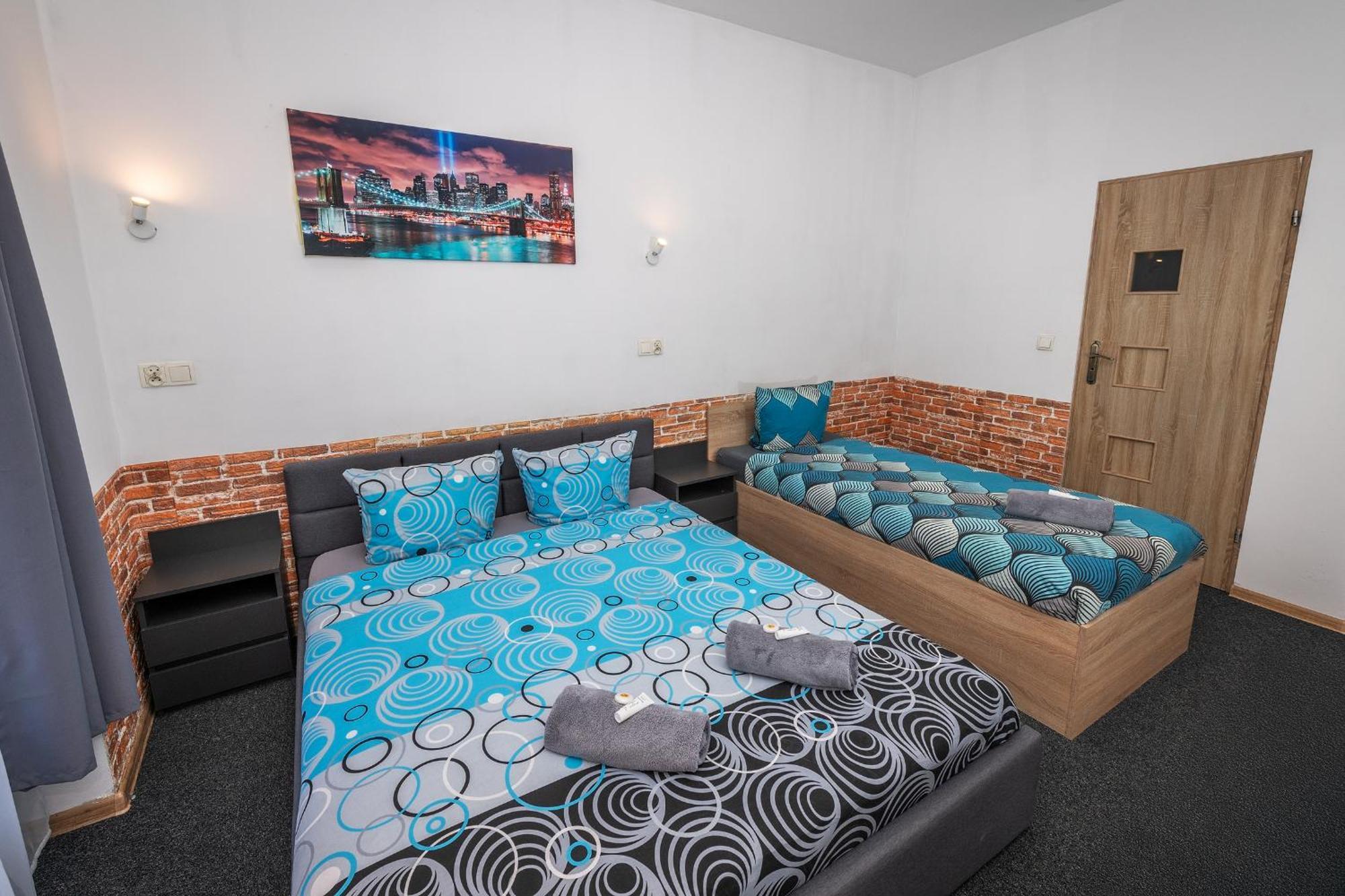 70S Hostel Краків Екстер'єр фото