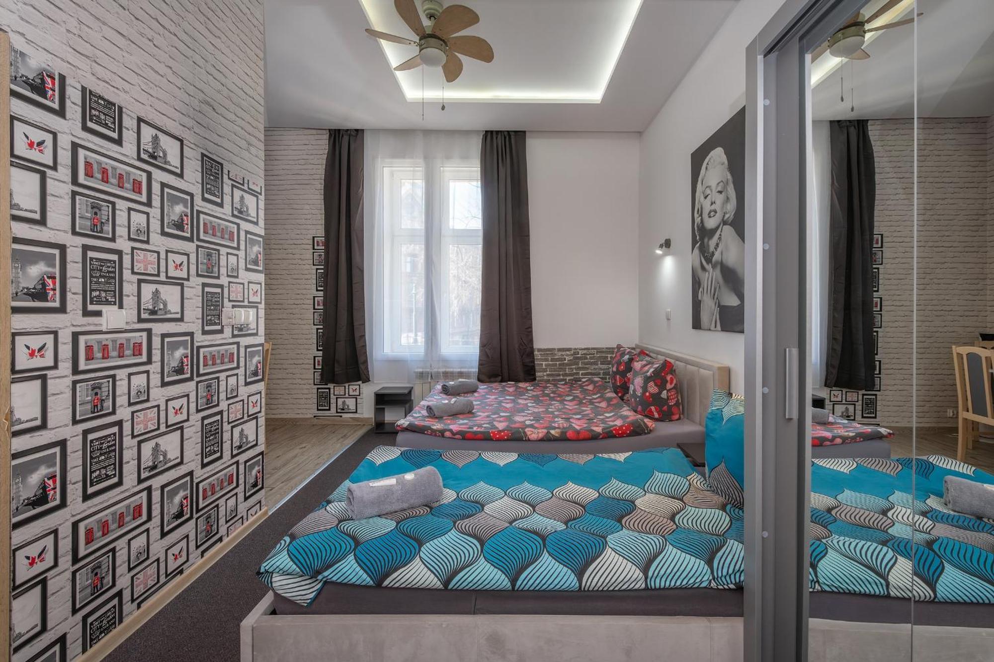 70S Hostel Краків Екстер'єр фото
